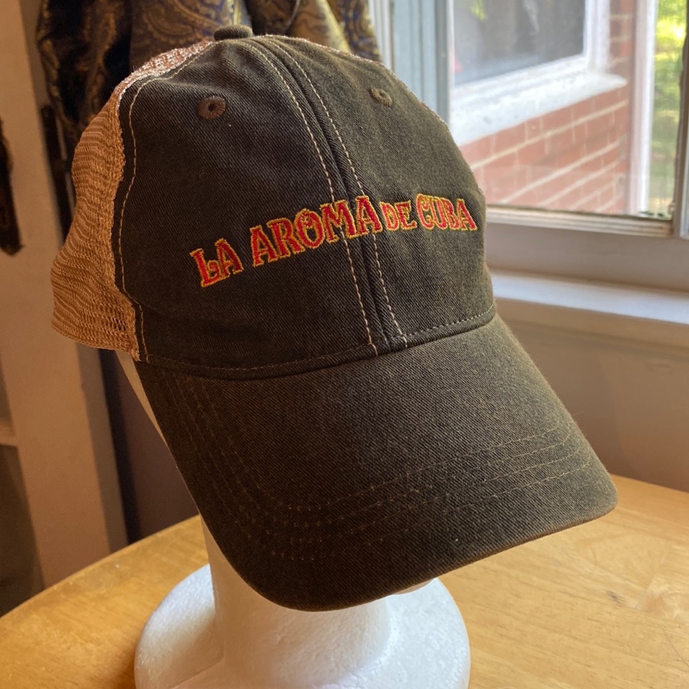 La Aroma De Cuba baseball style hat like new